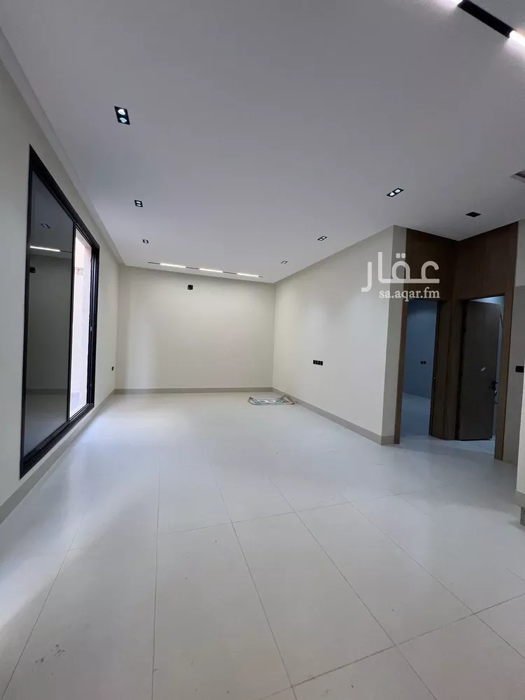 فيلا للبيع في شارع عوف بن عامر, حي الأندلس, مدينة الرياض, منطقة الرياض 1 صورة