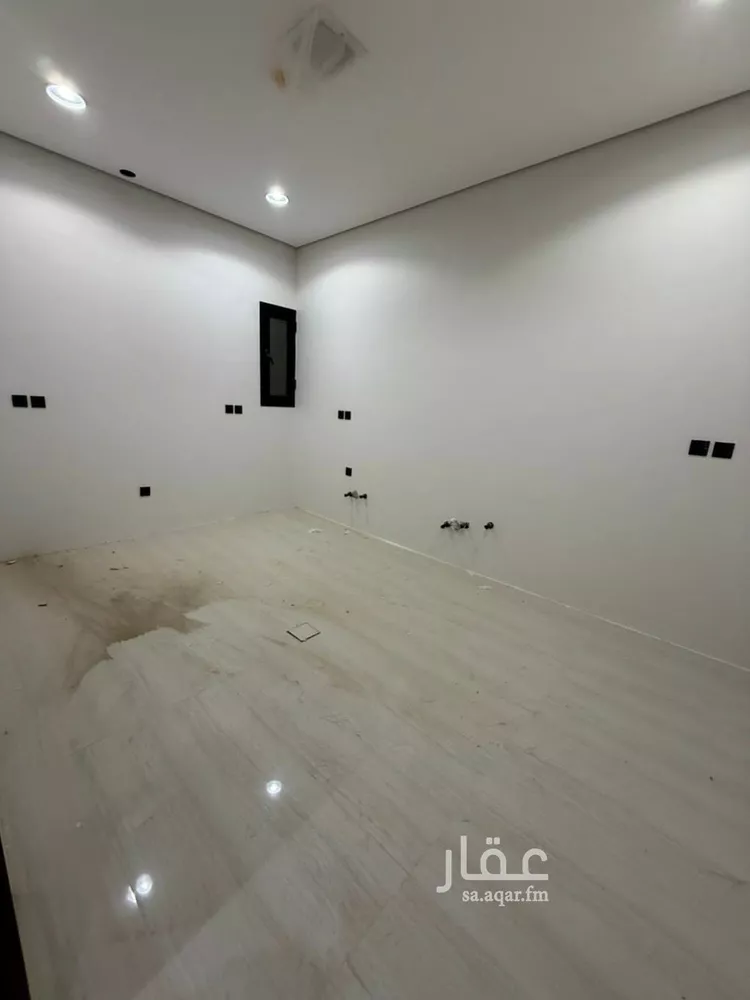 شقة للبيع في شارع المطر, حي الحزم, مدينة الرياض, منطقة الرياض صورة 3