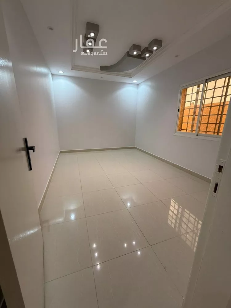 شقة للبيع في شارع ابي واقد الليثي, حي ديراب, مدينة الرياض, منطقة الرياض 15