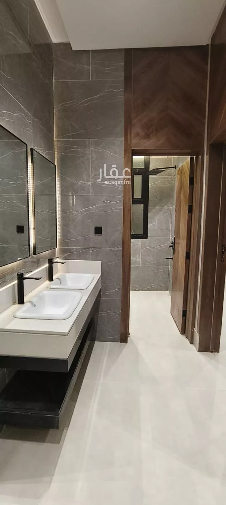 Floor for Sale in Riyadh Tuwaiq 11