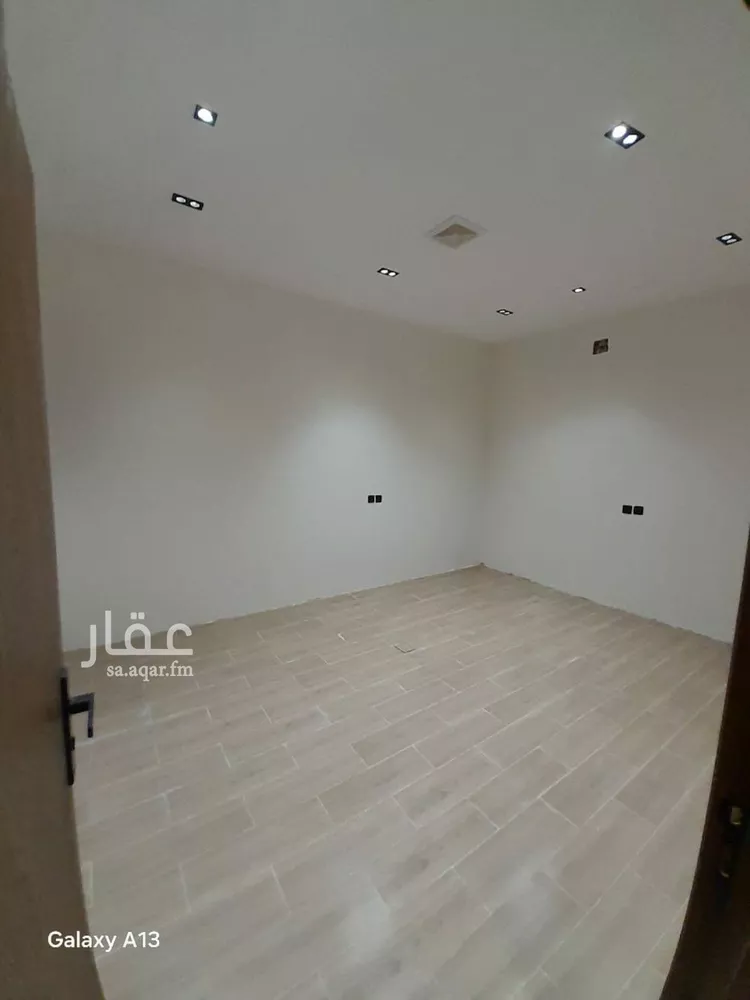 دور للبيع في شارع فارس العشيره, حي طويق, مدينة الرياض, منطقة الرياض 6