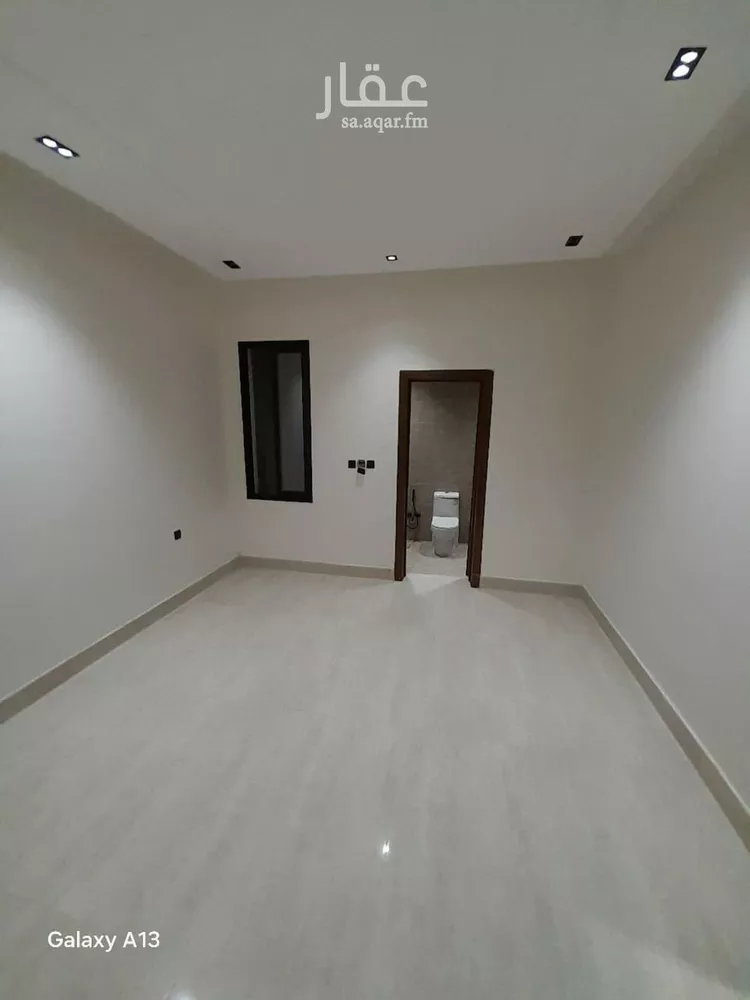 دور للبيع في شارع فارس العشيره, حي طويق, مدينة الرياض, منطقة الرياض 9