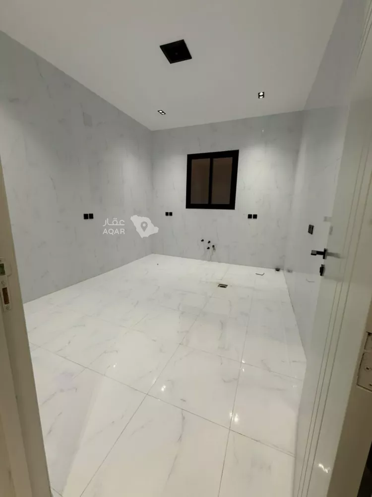 Floor for Sale in Riyadh Taiba 3