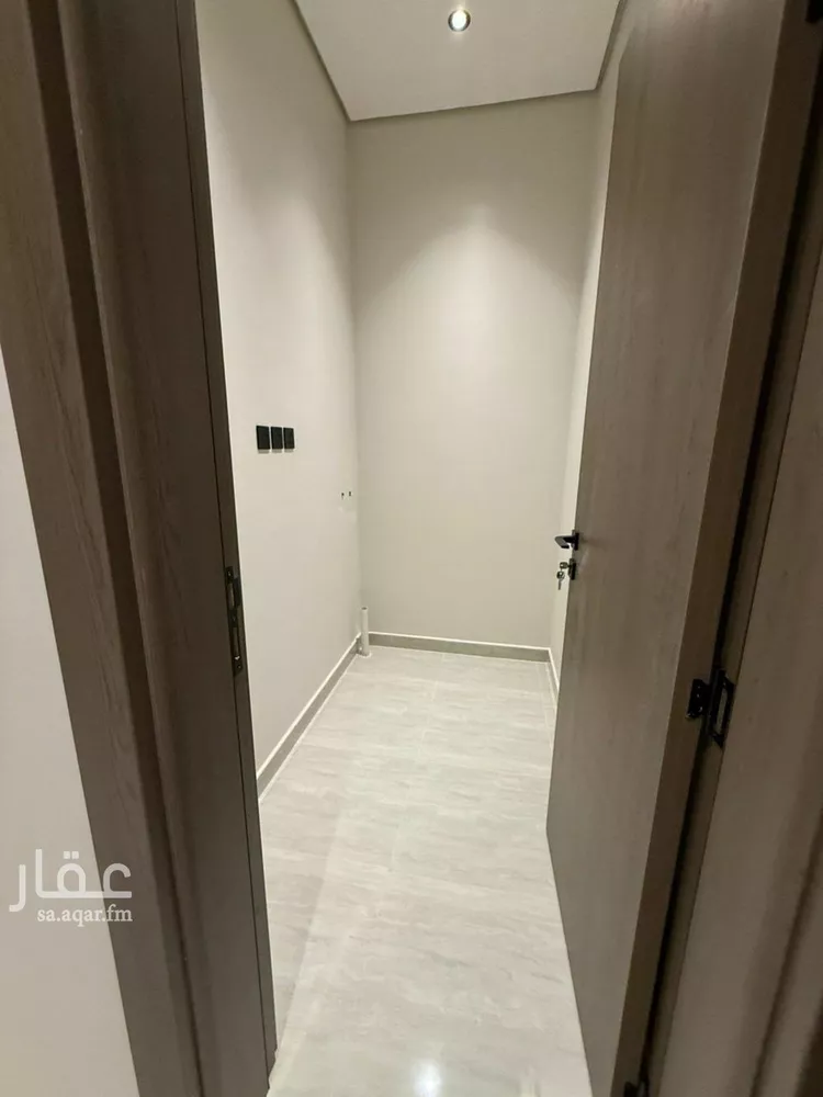شقة للبيع في شارع سفيان بن الحكم, حي العوالي, مدينة الرياض, منطقة الرياض 12