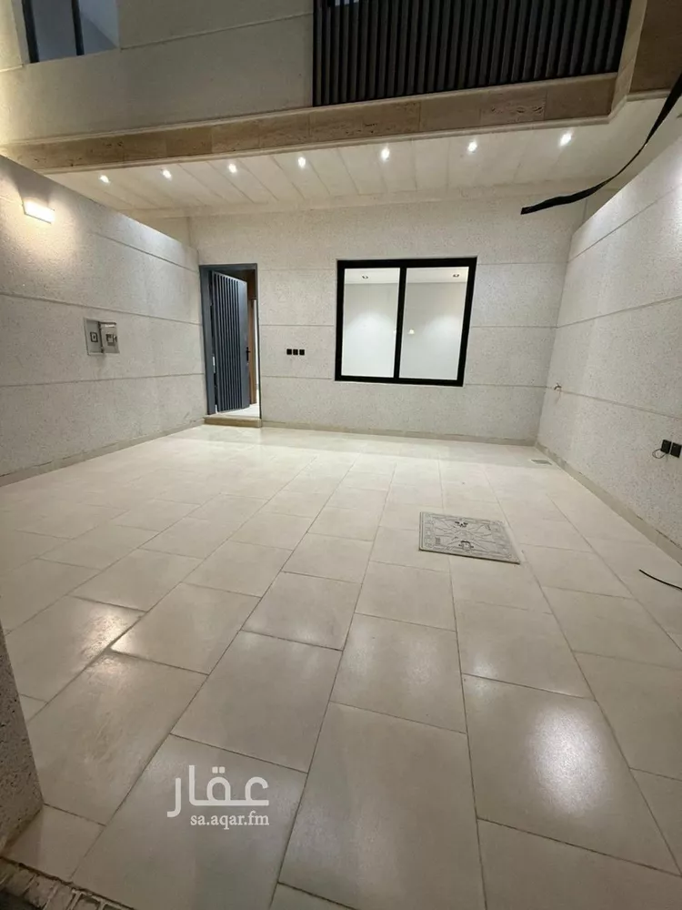 فيلا للبيع في شارع حسين الأبريقي, حي عكاظ, مدينة الرياض, منطقة الرياض صورة 3