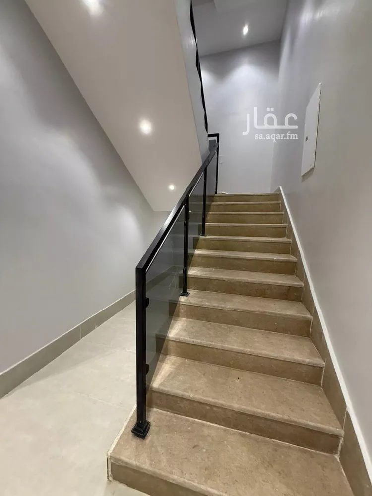 Villa for Sale in Riyadh Okaz 9