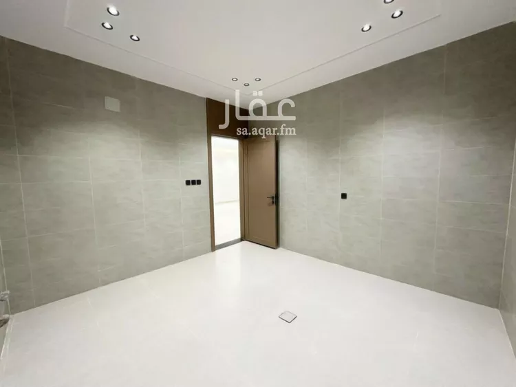 Floor for Sale in Riyadh Tuwaiq صورة 4