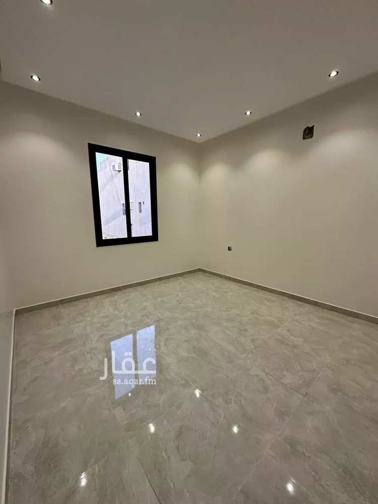 فيلا للبيع في شارع المجمع, حي طويق, مدينة الرياض, منطقة الرياض صورة 5