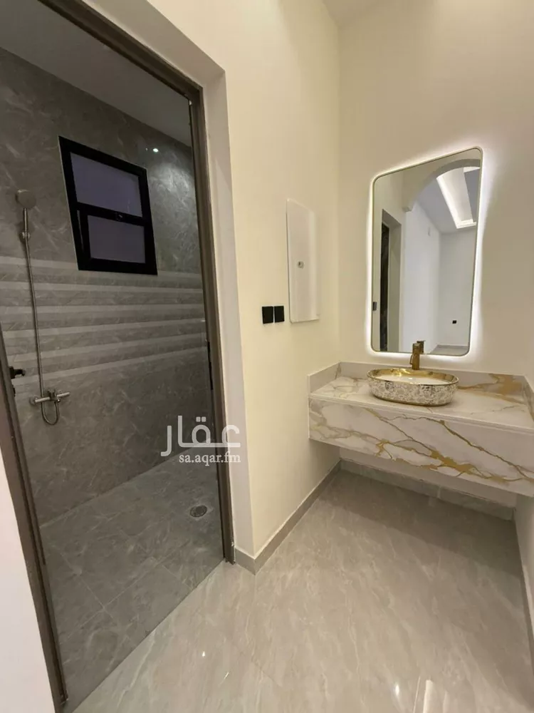 Floor for Sale in Riyadh Badr 8