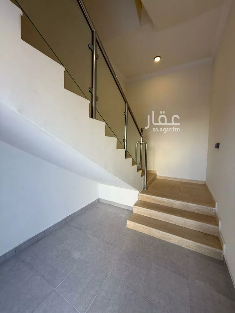 دور للبيع في شارع يوسف بن سلام, حي بدر, مدينة الرياض, منطقة الرياض 7