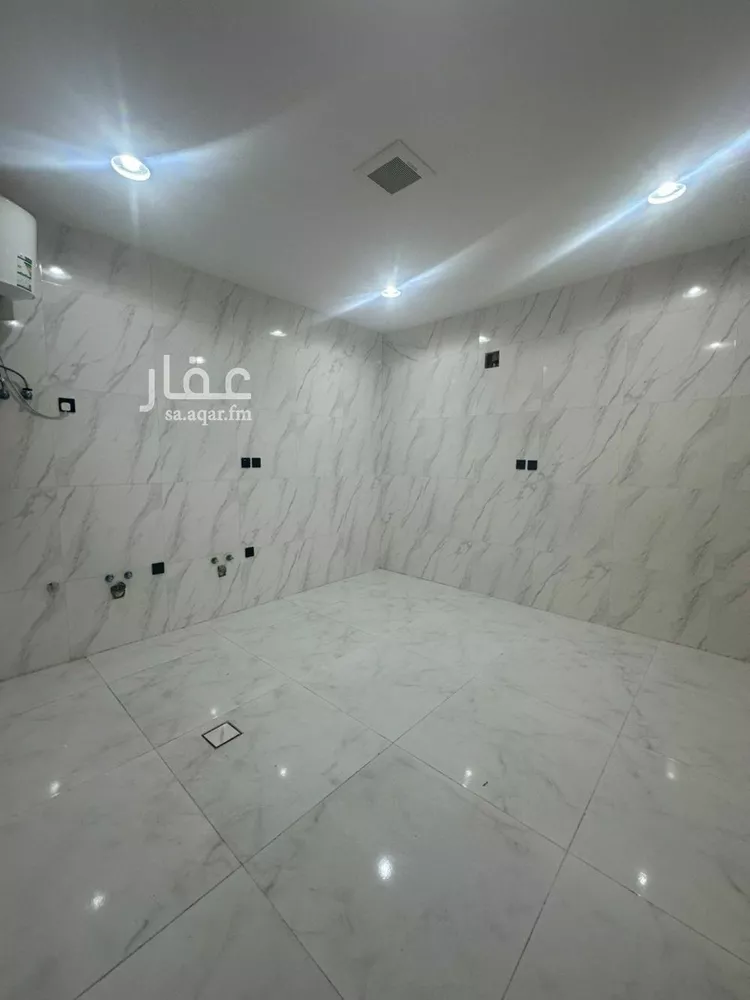 Villa for Sale in Riyadh Okaz 15
