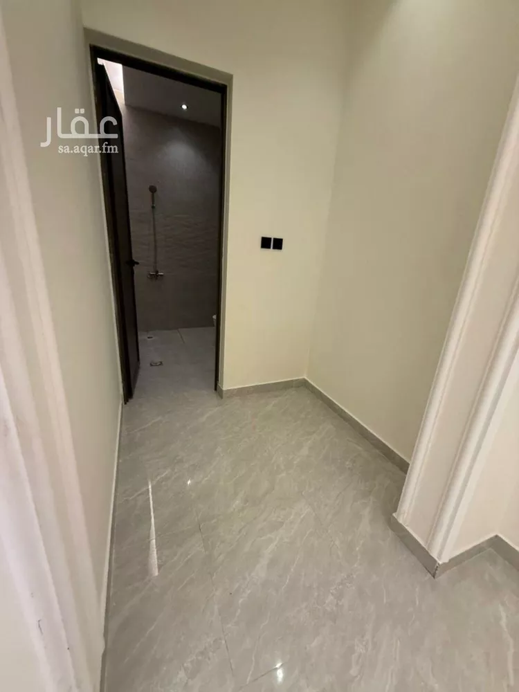 Floor for Sale in Riyadh Badr 9