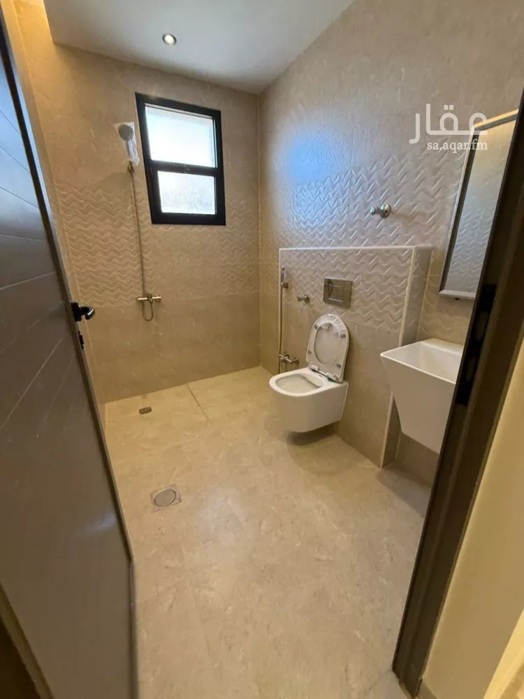 دور للبيع في شارع يوسف بن سلام, حي بدر, مدينة الرياض, منطقة الرياض 12