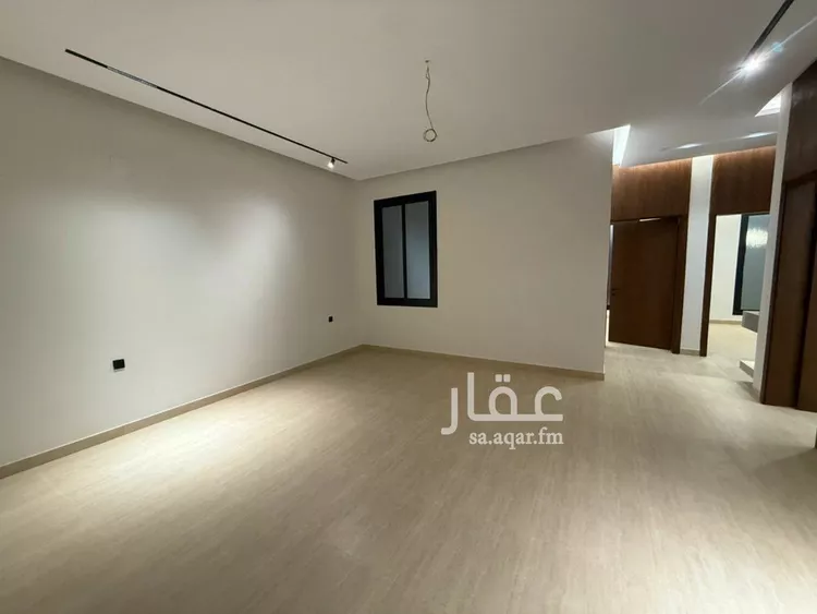 فيلا للبيع في شارع الاشتر النخعي, حي الرحمانية, مدينة جدة, منطقة مكة المكرمة صورة 2