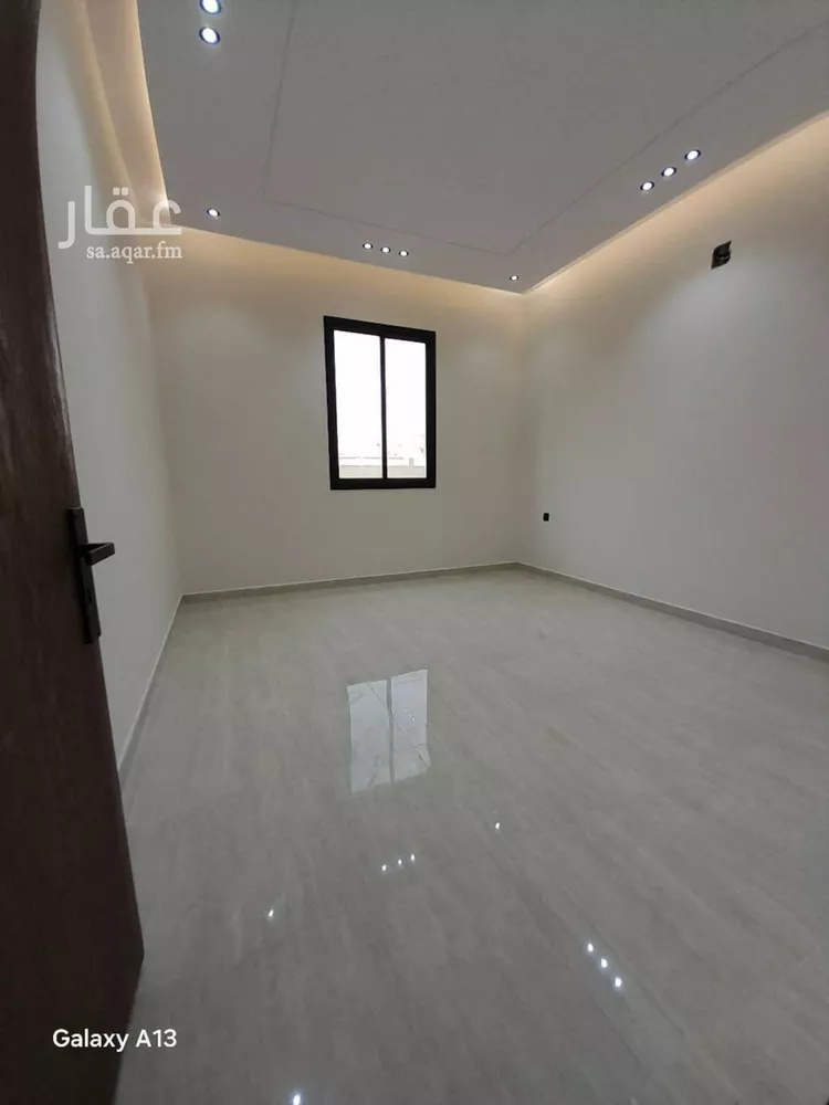 دور للبيع في شارع اللثامة, حي الحزم, مدينة الرياض, منطقة الرياض 10