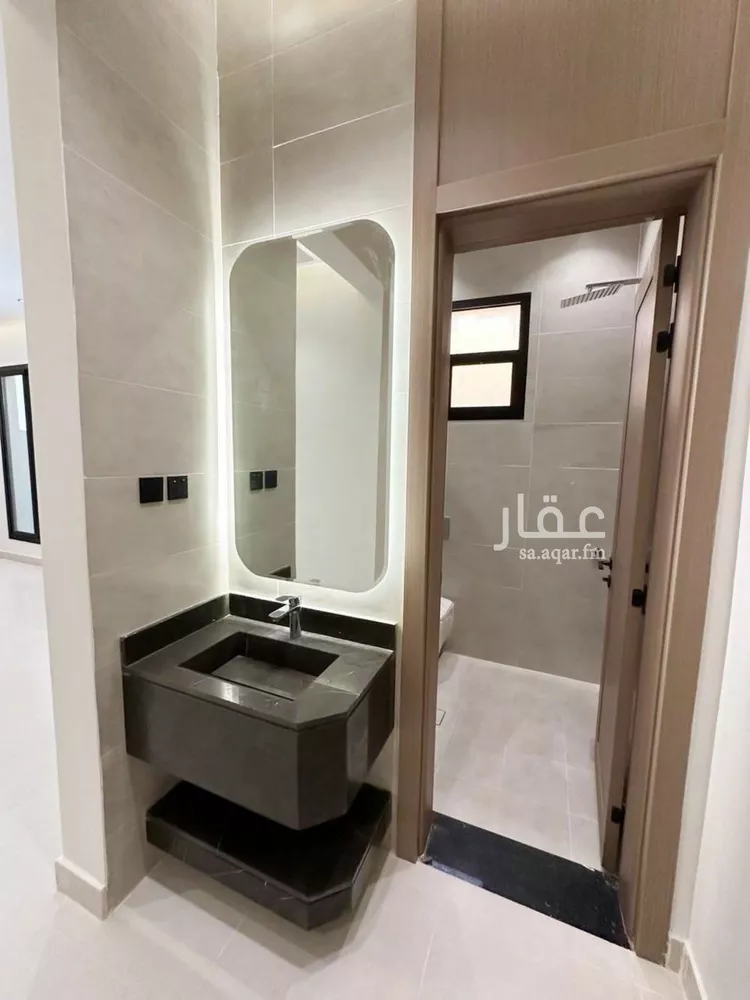 Floor for Sale in Riyadh Tuwaiq صورة 3