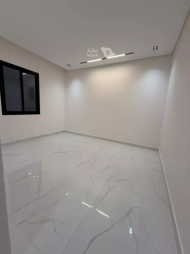 Floor for Sale in Riyadh Taiba 4