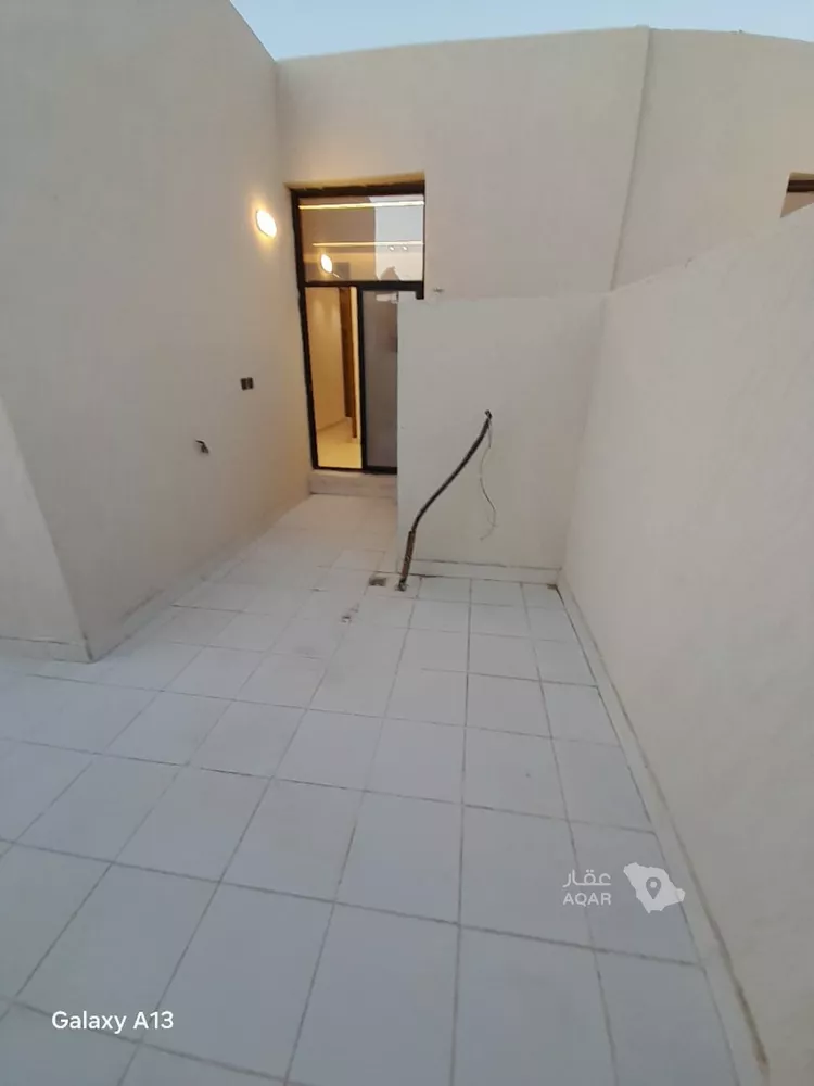 دور للبيع في شارع الحاضرة, حي ديراب, مدينة الرياض, منطقة الرياض 11