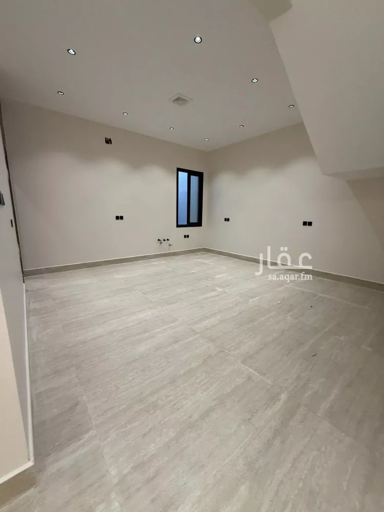 فيلا للبيع في شارع خلف بن معدان, حي بدر, مدينة الرياض, منطقة الرياض صورة 3