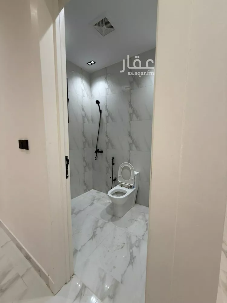 شقة للبيع في شارع محمد ابن مهيزع, حي الزهرة, مدينة الرياض, منطقة الرياض 8