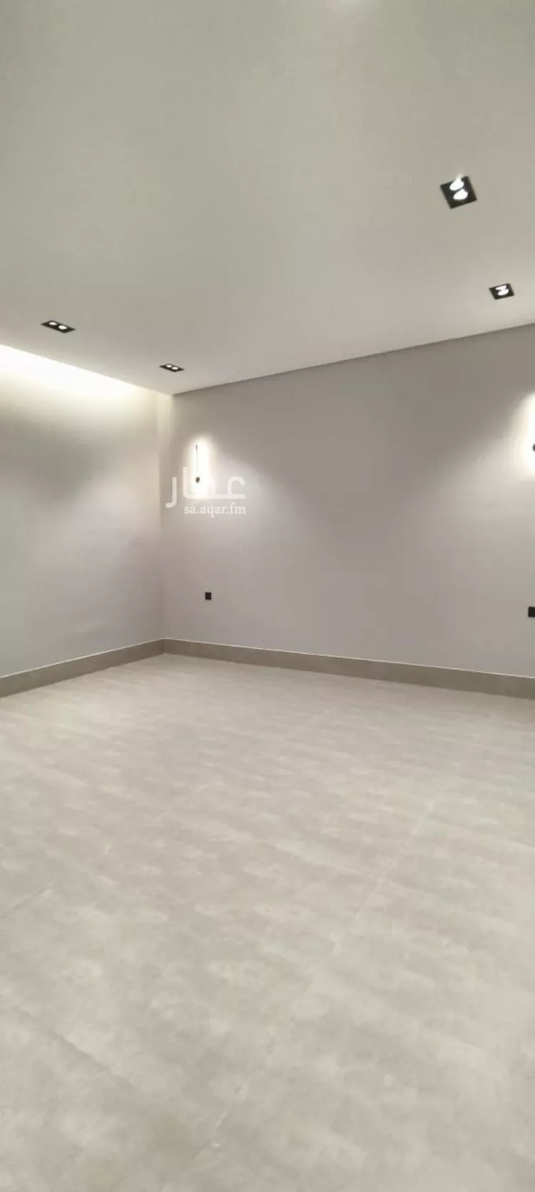 Floor for Sale in Riyadh Tuwaiq 14