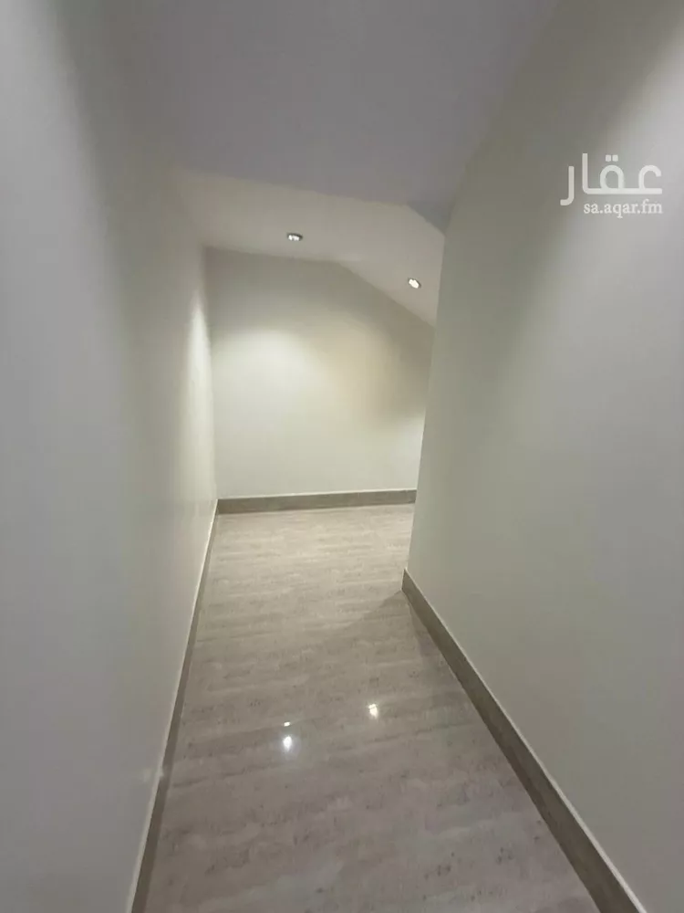 Villa for Sale in Riyadh Tuwaiq 8