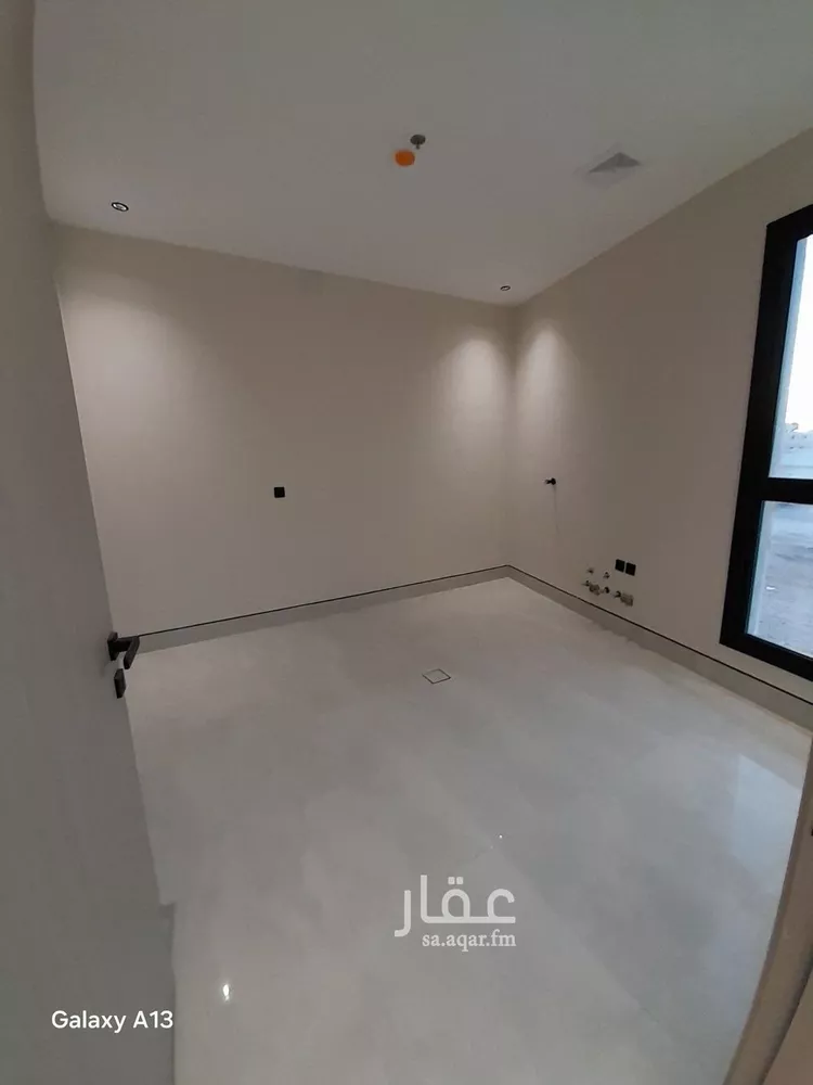 شقة للبيع في شارع جبل الدخان, حي ظهرة لبن, مدينة الرياض, منطقة الرياض 8