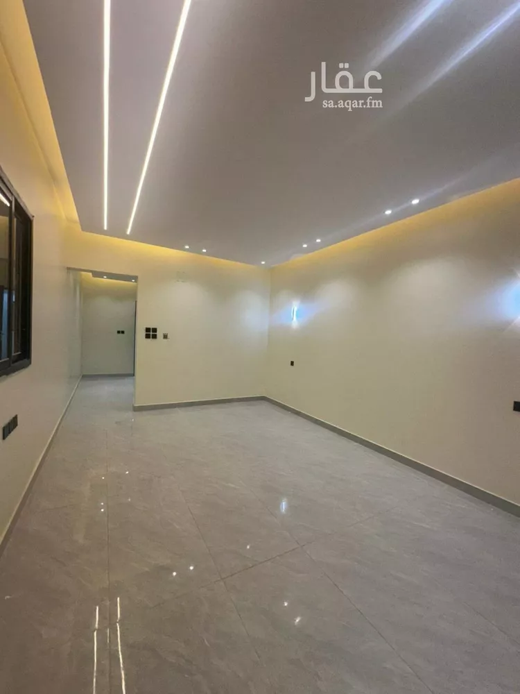 Floor for Sale in Riyadh Okaz 11