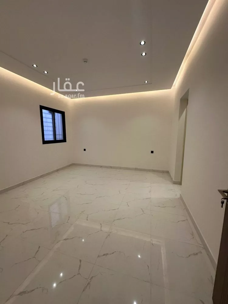 شقة للبيع في شارع محمد بن عوجان, حي الحزم, مدينة الرياض, منطقة الرياض صورة 2