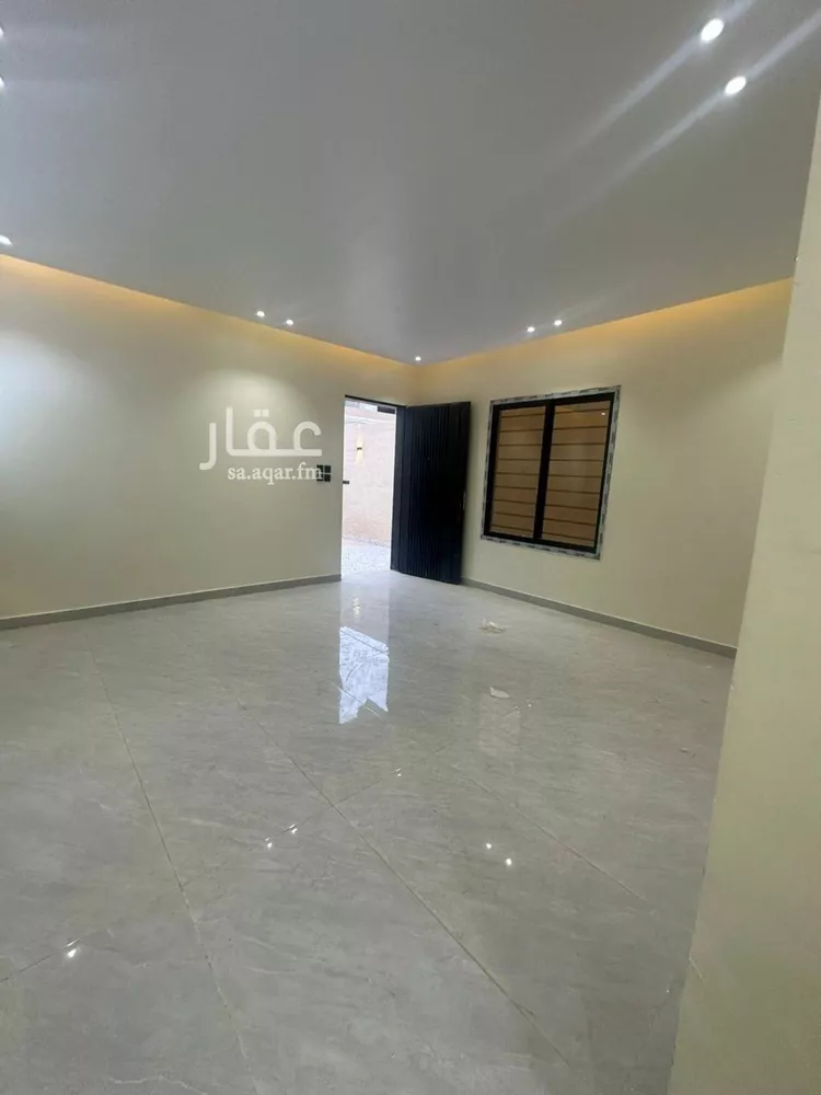 Floor for Sale in Riyadh Okaz