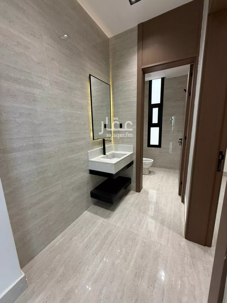 Villa for Sale in Riyadh Tuwaiq 7