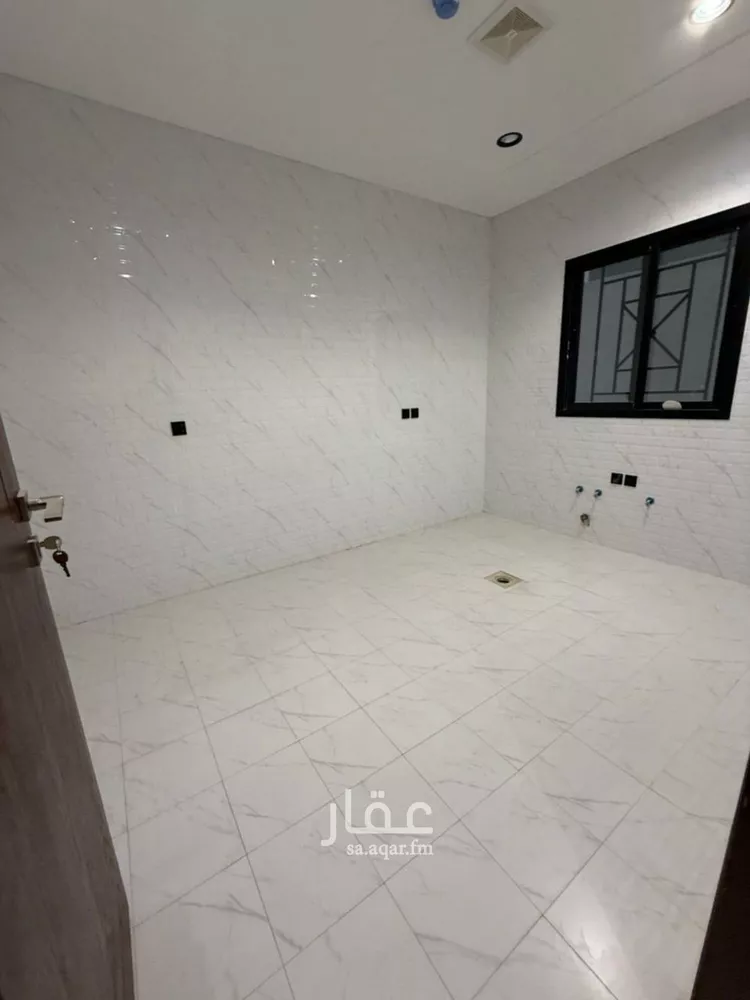 شقة للبيع في شارع القلاع, حي بدر, مدينة الرياض, منطقة الرياض صورة 4