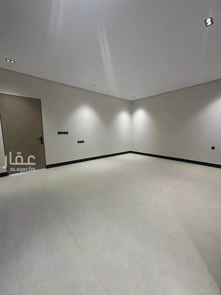 فيلا للبيع في شارع محمد العربي التباني, حي مشرفة, مدينة الخرج, منطقة الرياض صورة 2