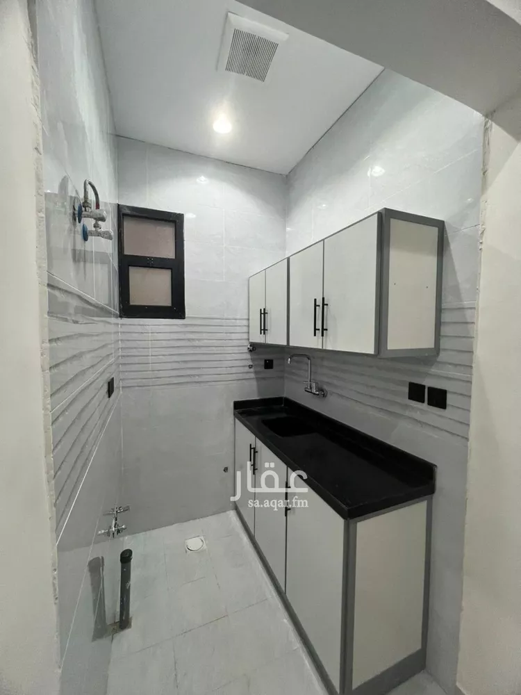 شقة للإيجار في شارع موسى بن نصير, حي العليا, مدينة الرياض, منطقة الرياض صورة 3