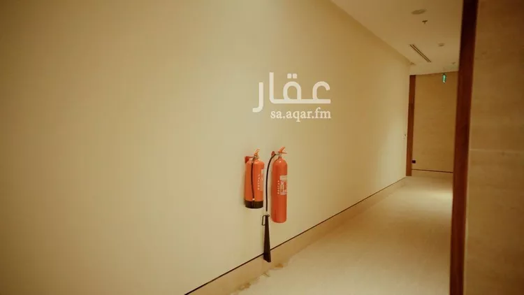 مكتب تجاري للإيجار في شارع الملك عبدالعزيز ابن عبدالرحمن سعود, حي الربيع, مدينة الرياض, منطقة الرياض صورة 5