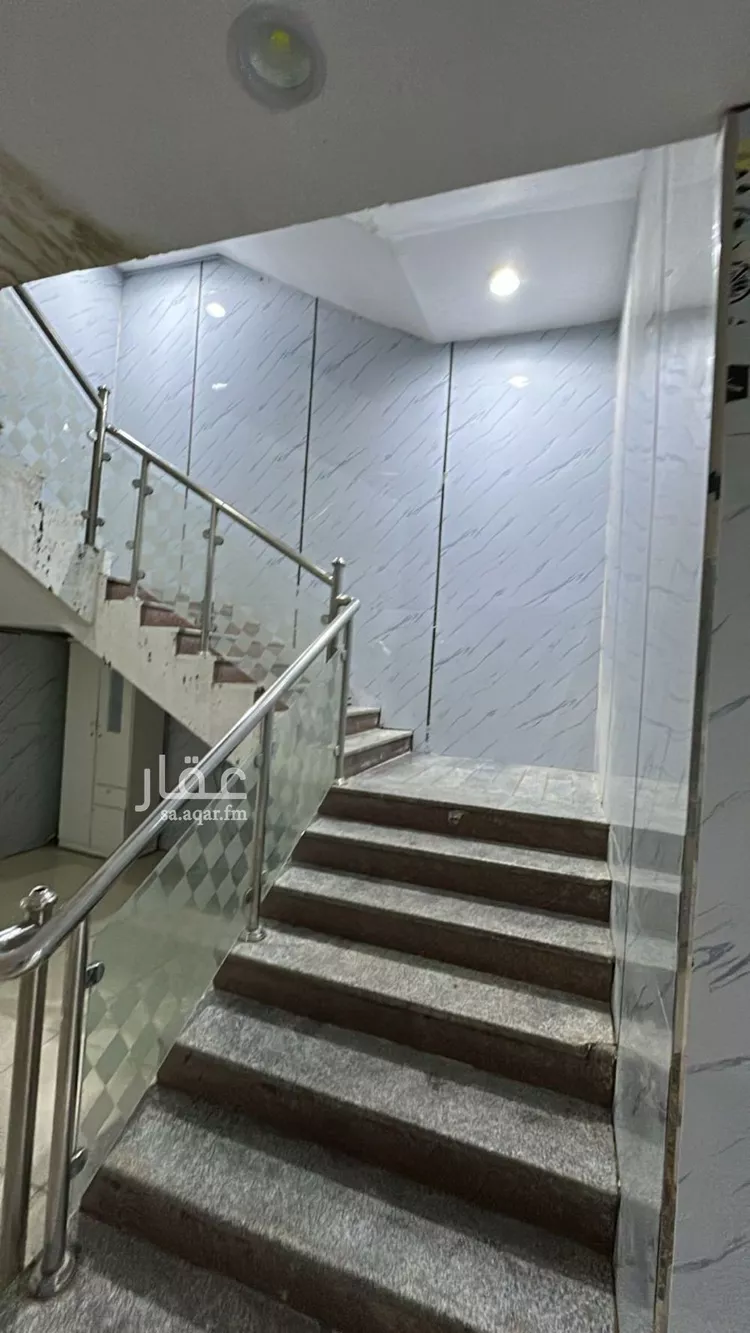 شقة للإيجار في شارع بحر العرب, حي إشبيلية, مدينة الرياض, منطقة الرياض صورة 3