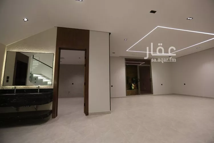 Villa for Sale in Riyadh Al Mahdiyah صورة 3