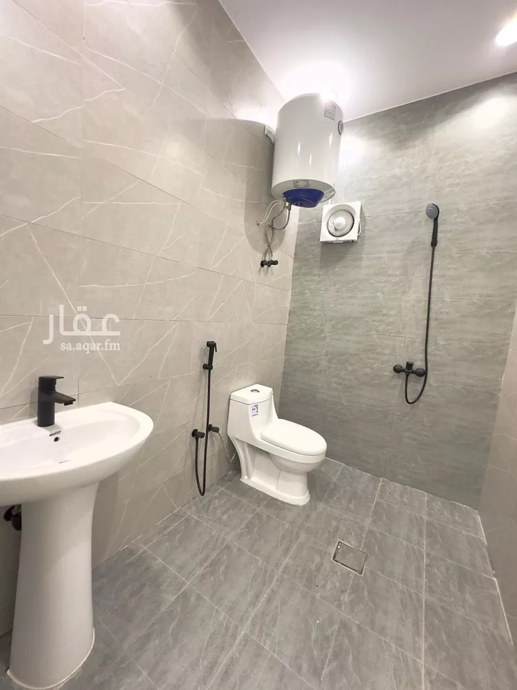 شقة للإيجار في شارع وادي البطحاء, حي الملقا, مدينة الرياض, منطقة الرياض 6