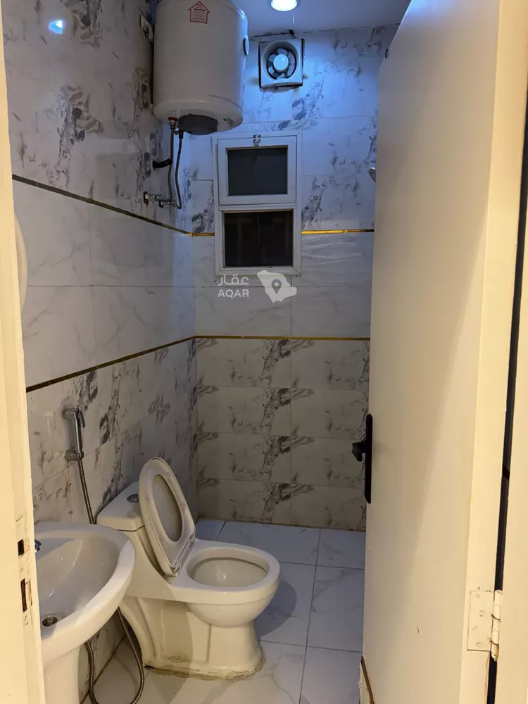 شقة للإيجار في شارع بعلبك, حي غرناطة, مدينة الرياض, منطقة الرياض 3