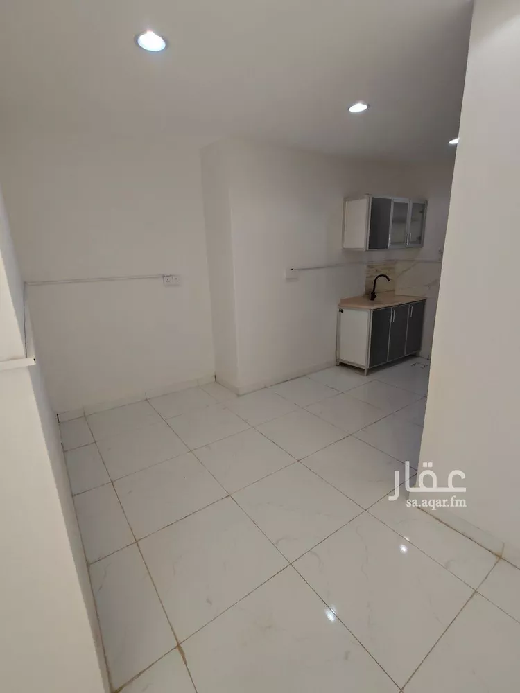 شقة للإيجار في شارع الهواشلة, حي اليرموك, مدينة الرياض, منطقة الرياض صورة 5
