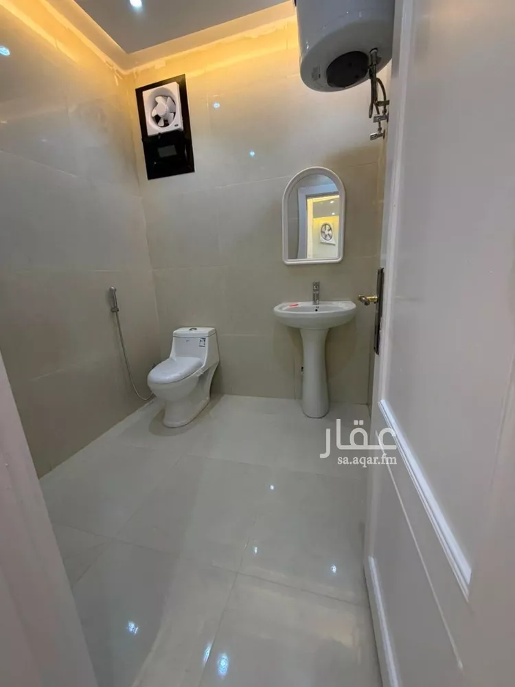 شقة للإيجار في شارع أبي منصور الزيني, حي الربوة, مدينة الرياض, منطقة الرياض صورة 4