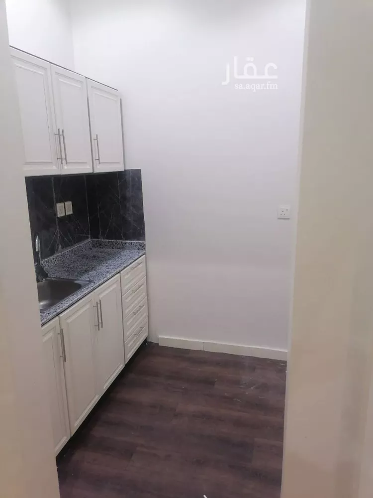 شقة للإيجار في شارع وثيلان, حي اليرموك, مدينة الرياض, منطقة الرياض