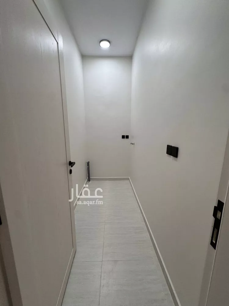 شقة للبيع في شارع اسامة بن حارثة الكلبي, حي الصفاء, مدينة جازان, منطقة جازان صورة 5