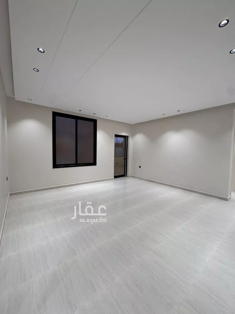 Floor for Sale in Jazan As Safaa 11