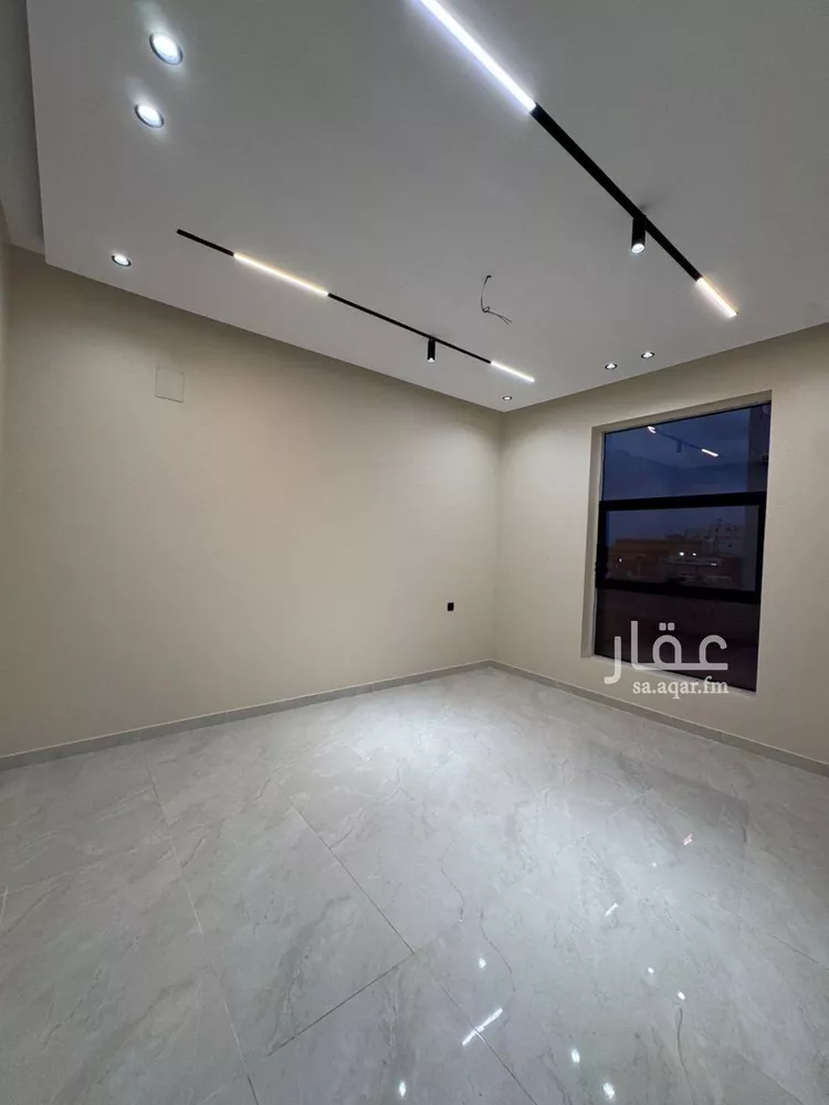 شقة للبيع في شارع عبدالواحد ابن الكاتب, حي السويس 1, مدينة جازان, منطقة جازان صورة 2