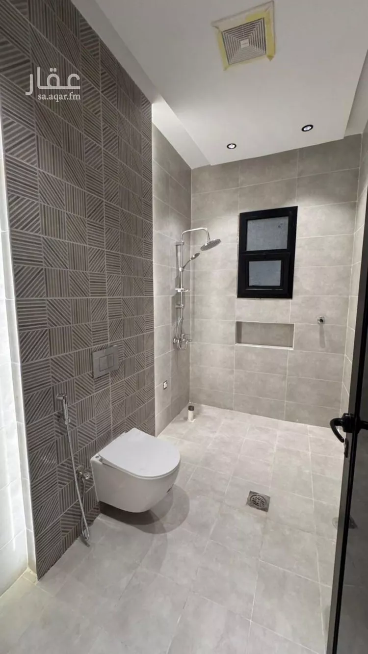Floor for Sale in Jazan As Suways 9