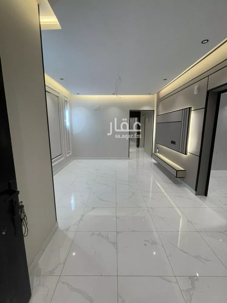 شقة للبيع في شارع شارع شهيد الدين ثم الوطن  احمد حسن احمد حمدي, حي الروضة, مدينة جازان, منطقة جازان صورة 4