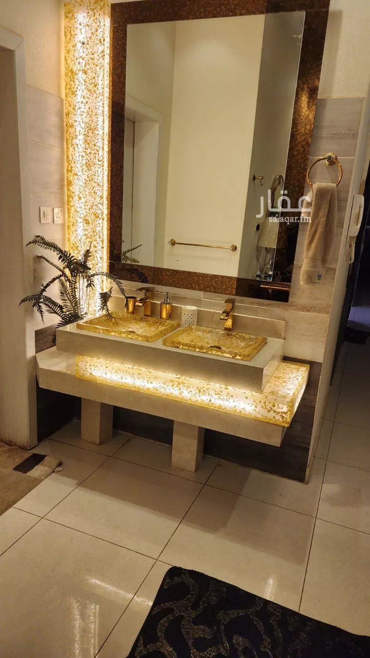 فيلا للبيع في شارع إسماعيل الأخباري, حي النرجس, مدينة الرياض, منطقة الرياض 8
