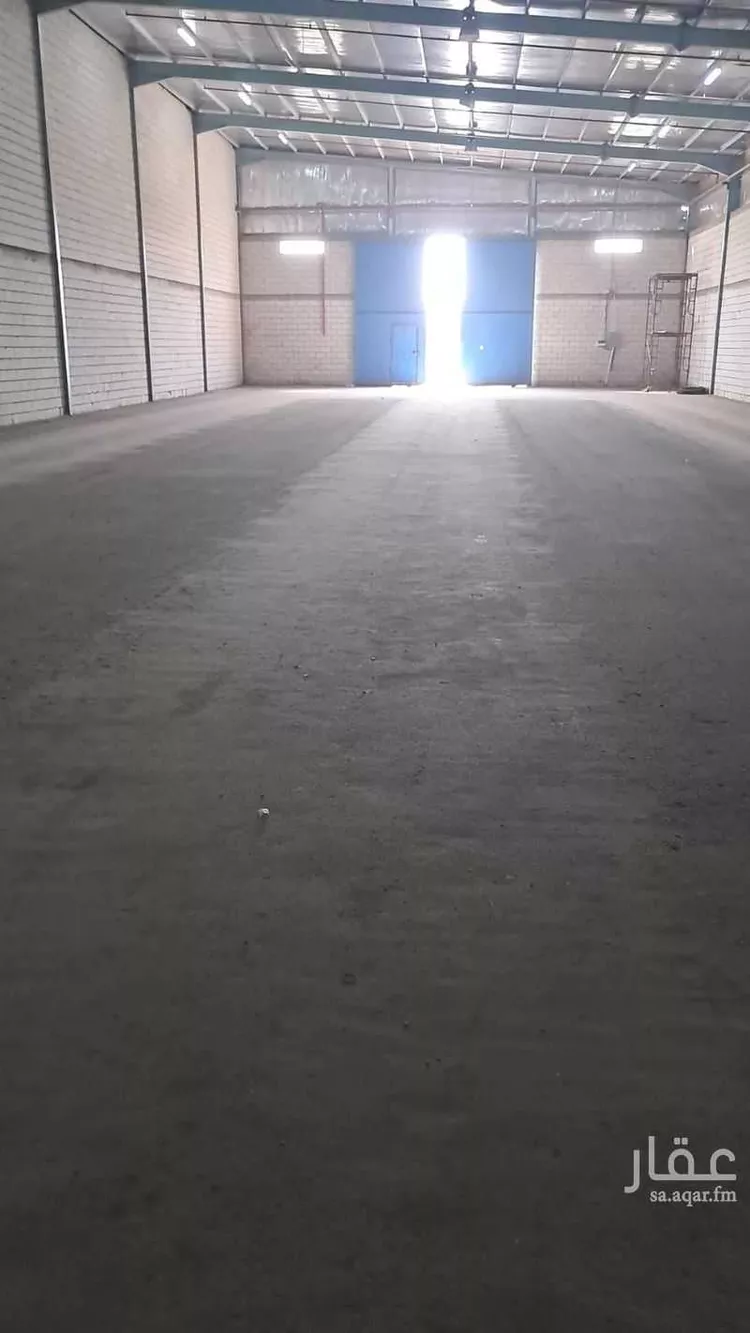 Warehouse for Rent in Jeddah As Sarawat صورة 3
