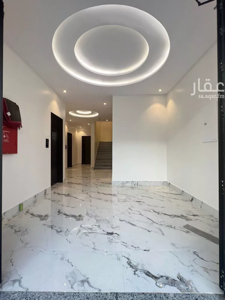 شقة للبيع في شارع عبدالرحمن بن قاسم, حي عكاظ, مدينة الرياض, منطقة الرياض صورة 3